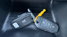 Peugeot 208 1.2 PureTech Active Premium + 5dr Petrol Hatchback